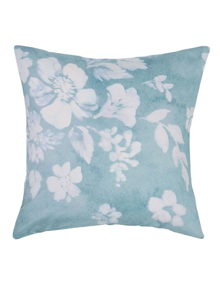 Kayla Quilt Cover Set in Hydrangea image 6