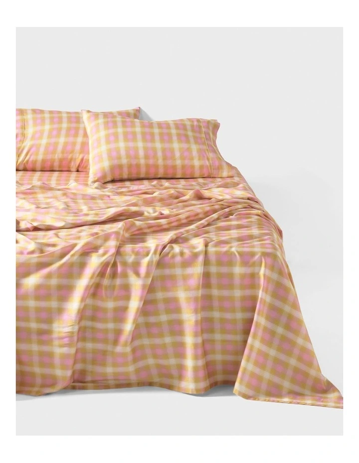 Sunrise Check Sheet Set in Bubblegum image 1