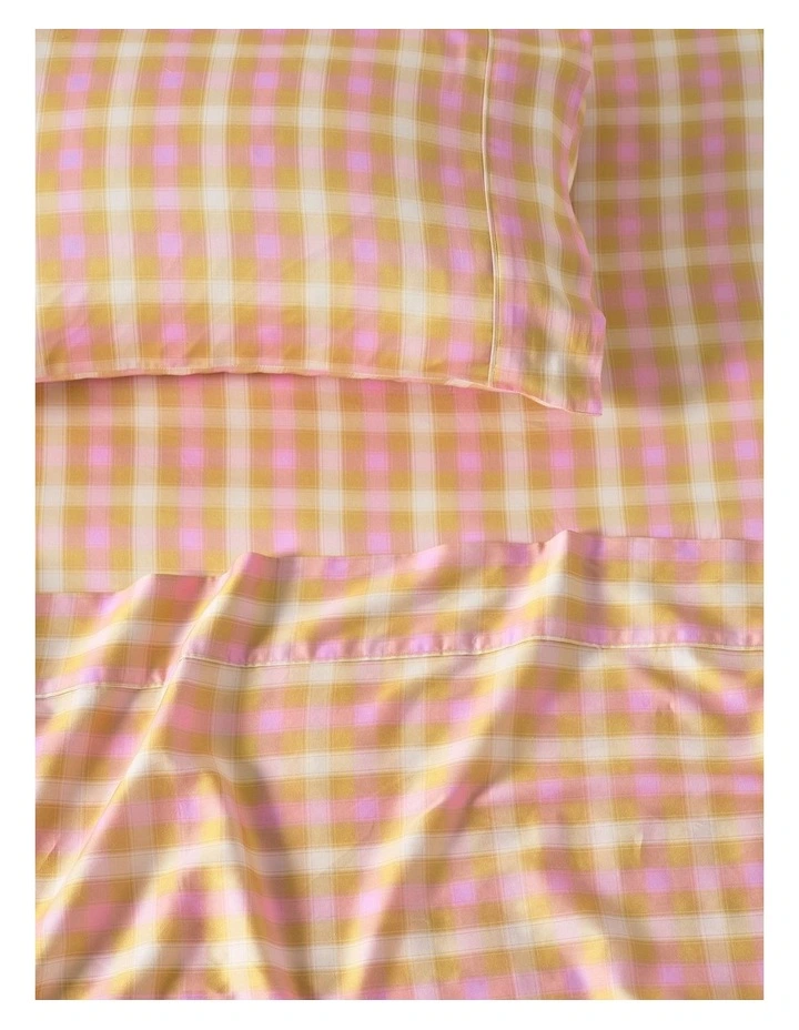 Sunrise Check Sheet Set in Bubblegum image 2