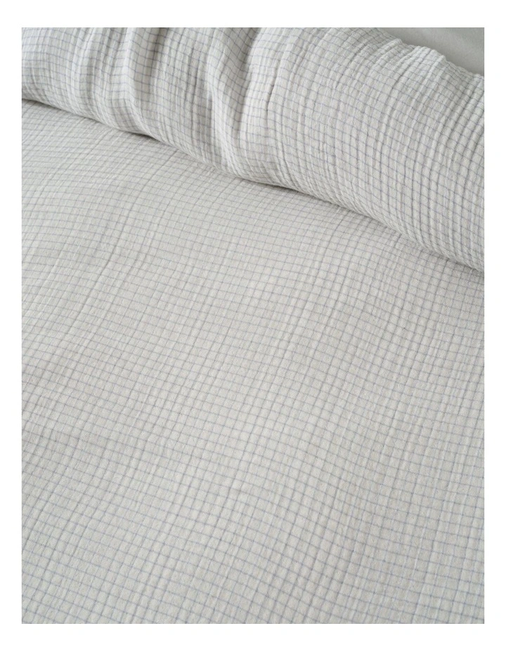 Rohan Quilt Cover Set in Hydrangea image 2