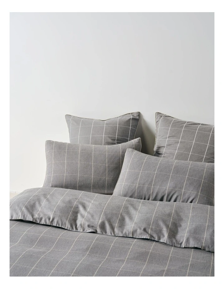 Atrium Cotton Quilt Cover Set in Shadow image 3