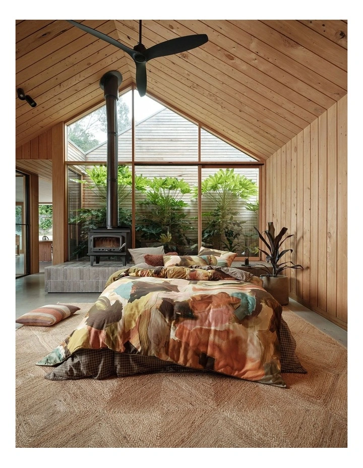 Vana Cotton Sateen Quilt Cover Set in Multi image 7