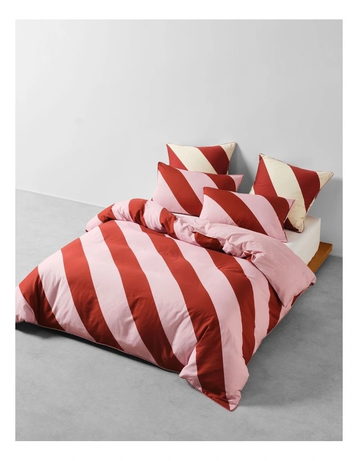 Viva Quilt Cotton Sateen Cover Set In Chilli image 1