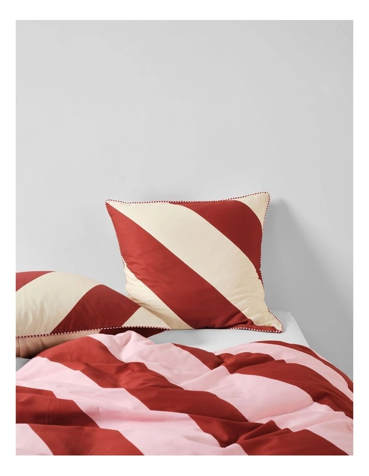 Viva Quilt Cotton Sateen Cover Set In Chilli image 5