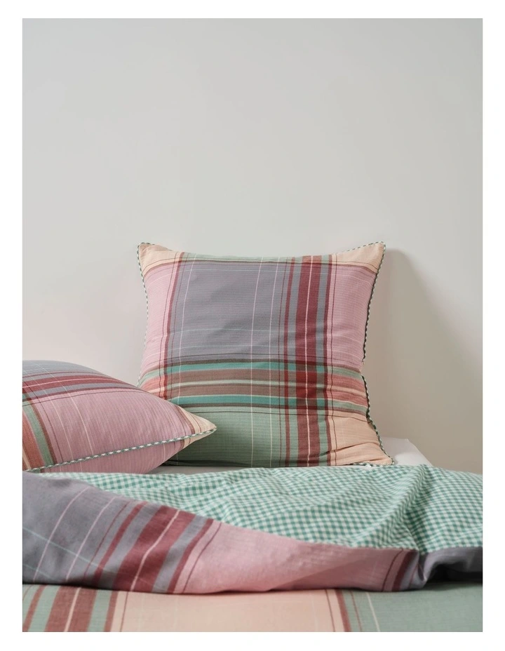 Alfresco Cotton Quilt Cover Set In Orchid image 5