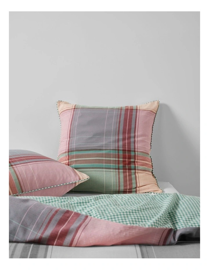 Alfresco Cotton Quilt Cover Set In Orchid image 5