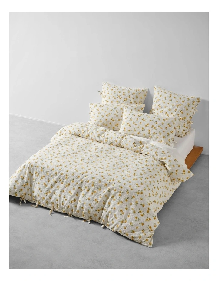Peggy Quilt Cover Set In Mango image 1