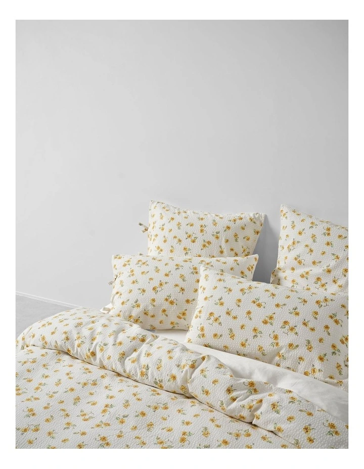 Peggy Quilt Cover Set In Mango image 2