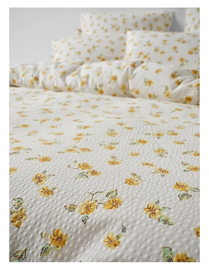 Peggy Quilt Cover Set In Mango image 4
