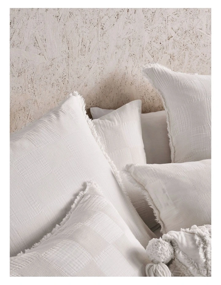 Capri Quilt Cover Set in White image 2