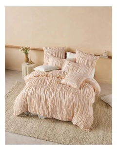 Layla Quilt Cover Set in Pink