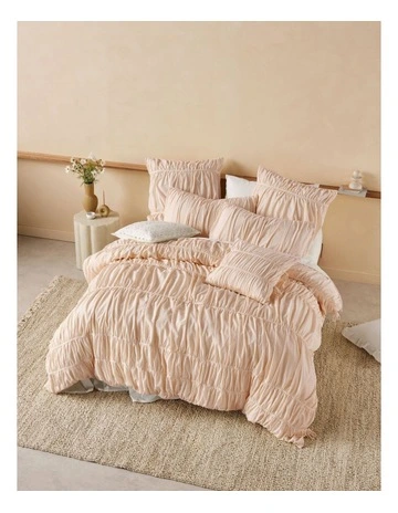 Layla Quilt Cover Set in Pink