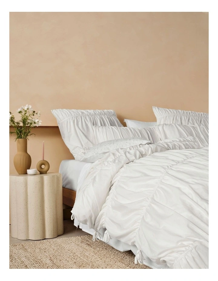 Layla Quilt Cover Set in White image 3