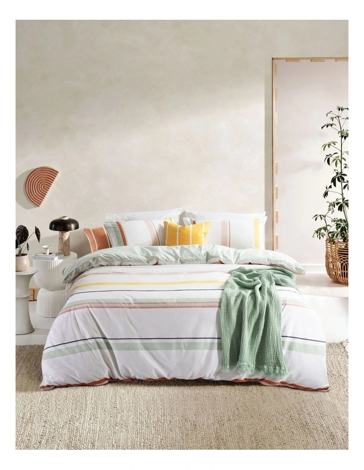 Adrian Quilt Cover Set in Multi image 1