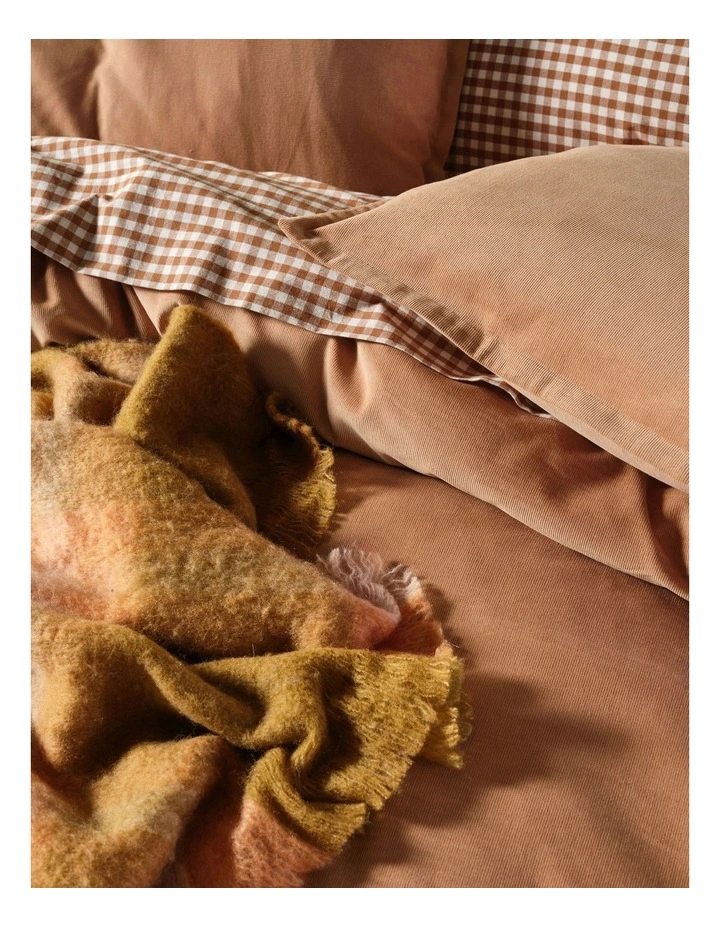 Den Quilt Cover Set in Caramel image 3