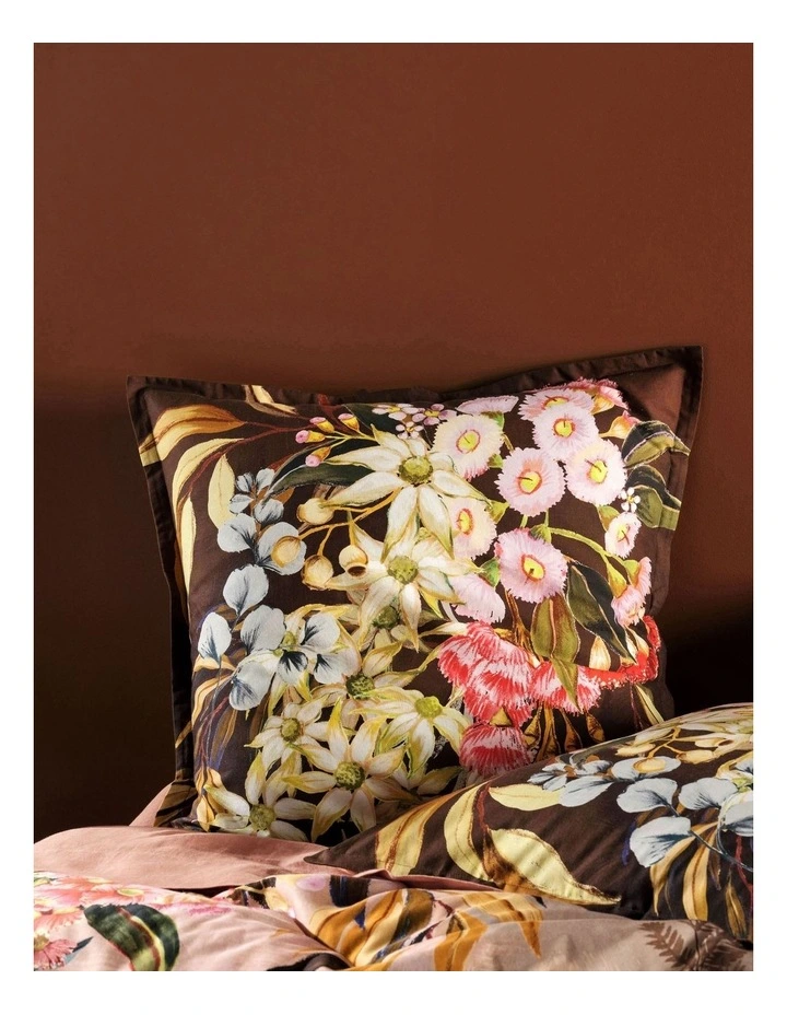 Sydney Quilt Cover Set in Multi image 5