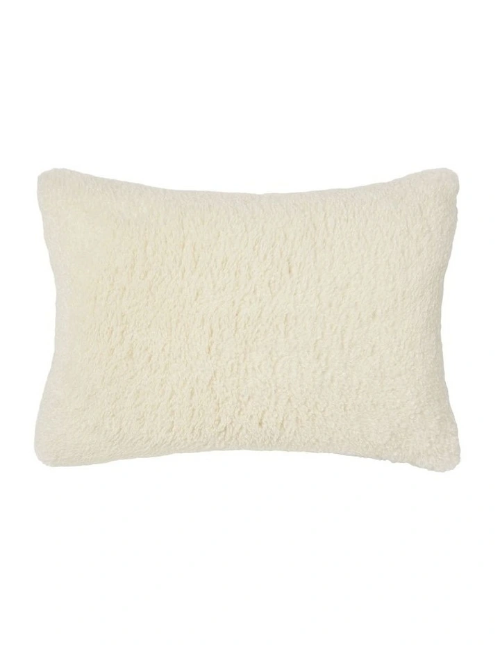 Shetland Faux Fur Cushion 40x60cm in Cream image 1