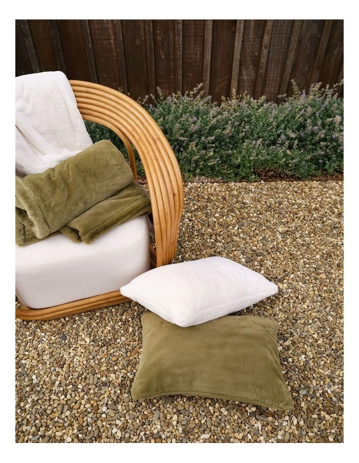 Evora Cushion 40x60cm in Vanilla image 4