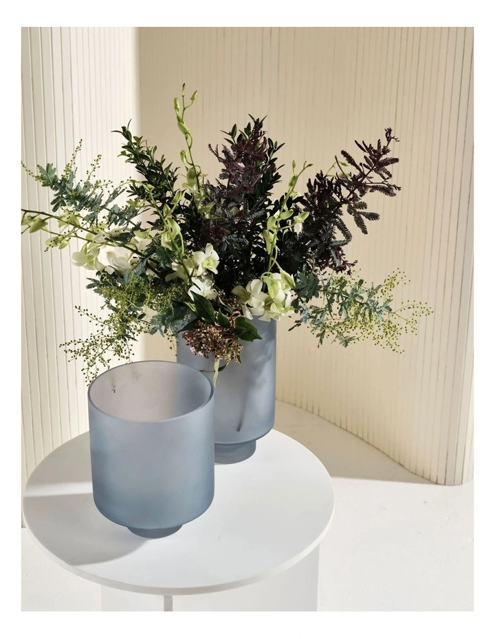Romano Vase 25cm In Sky image 3