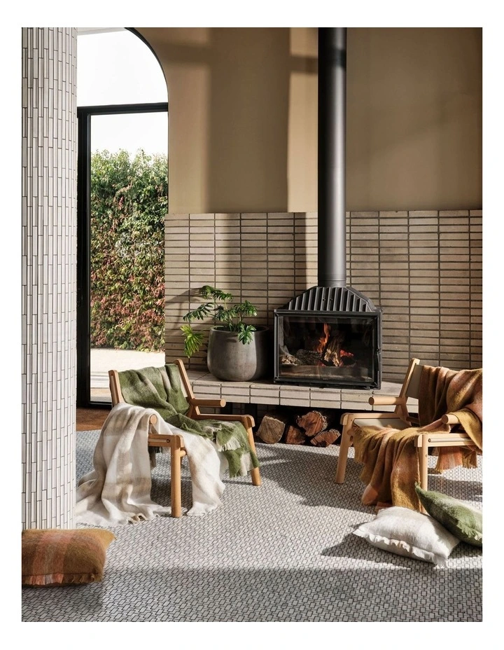 Clover Cushion 50x50cm In Moss image 2