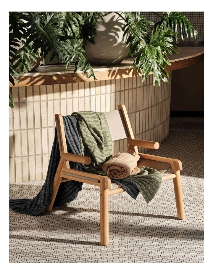 Giverny Throw in Moss image 3