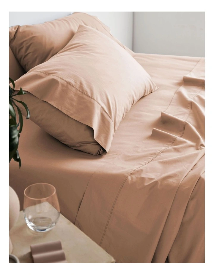 300 Thread Count Vienna Sheeting in Clay image 2
