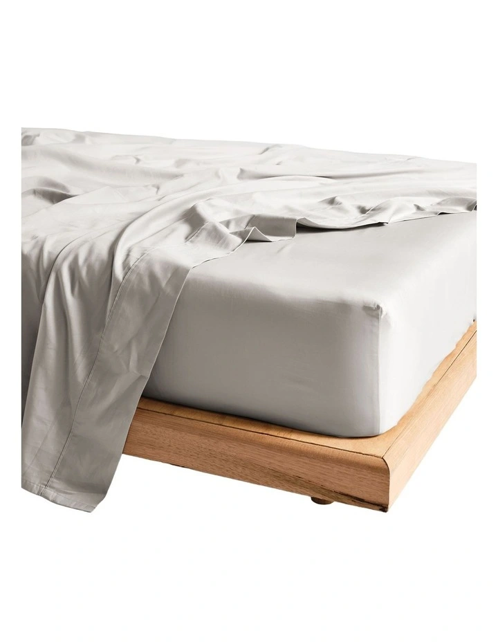 Vienna 300TC Cotton Percale Sheet Sets 50cm Depth in Grey image 2