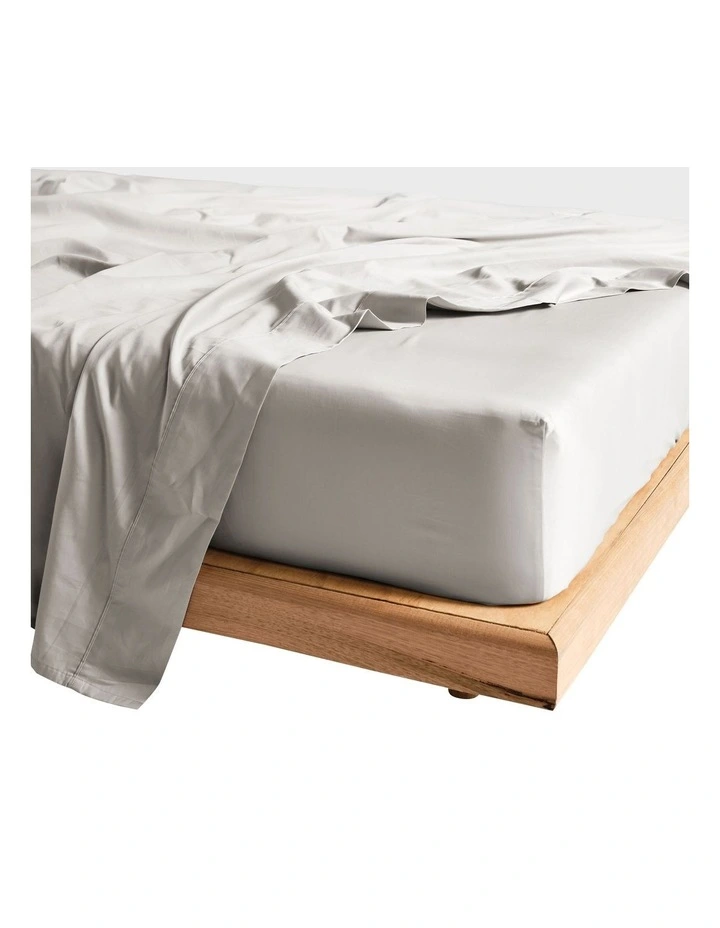 Vienna 300TC Cotton Percale Sheet Sets 50cm Depth In Grey image 2