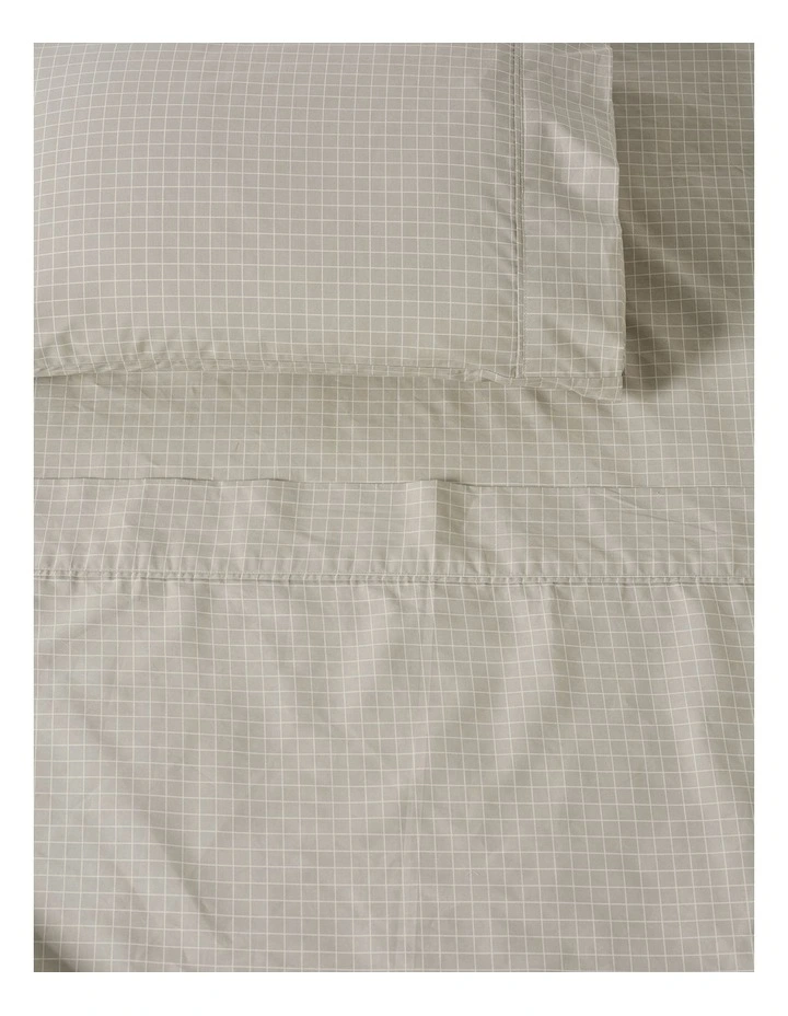 Volley Check Cotton Percale Sheet Set in Pebble image 2