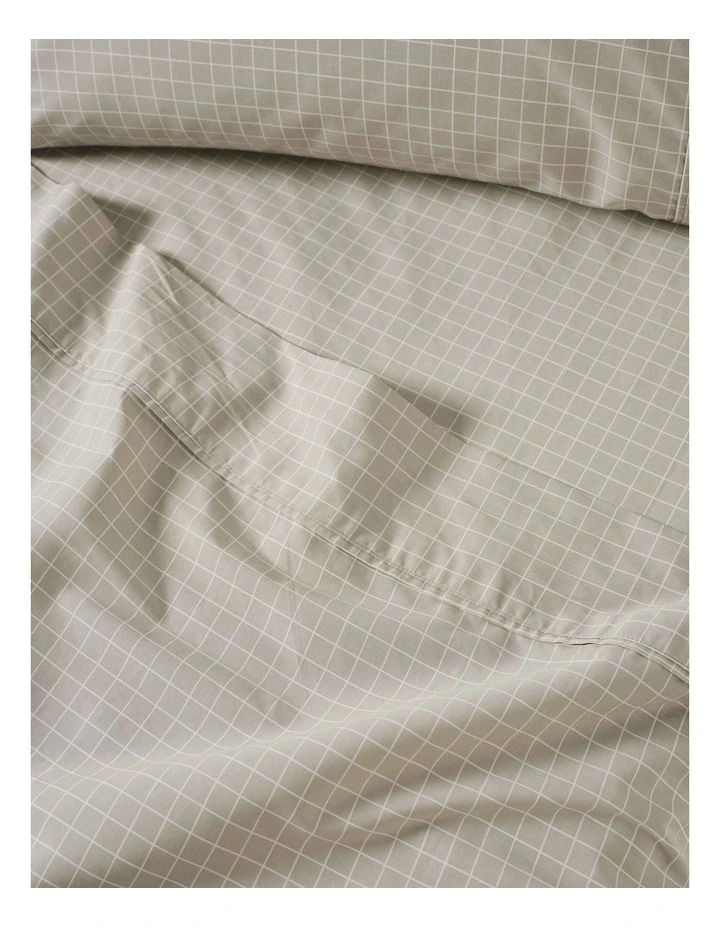 Volley Check Cotton Percale Sheet Set in Pebble image 3