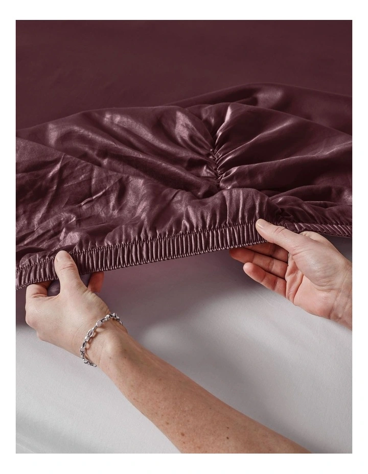 Surf Wash Cotton Sateen Sheet Set 400TC in Plum image 4