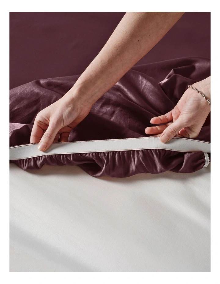 Surf Wash Cotton Sateen Sheet Set 400TC in Plum image 5