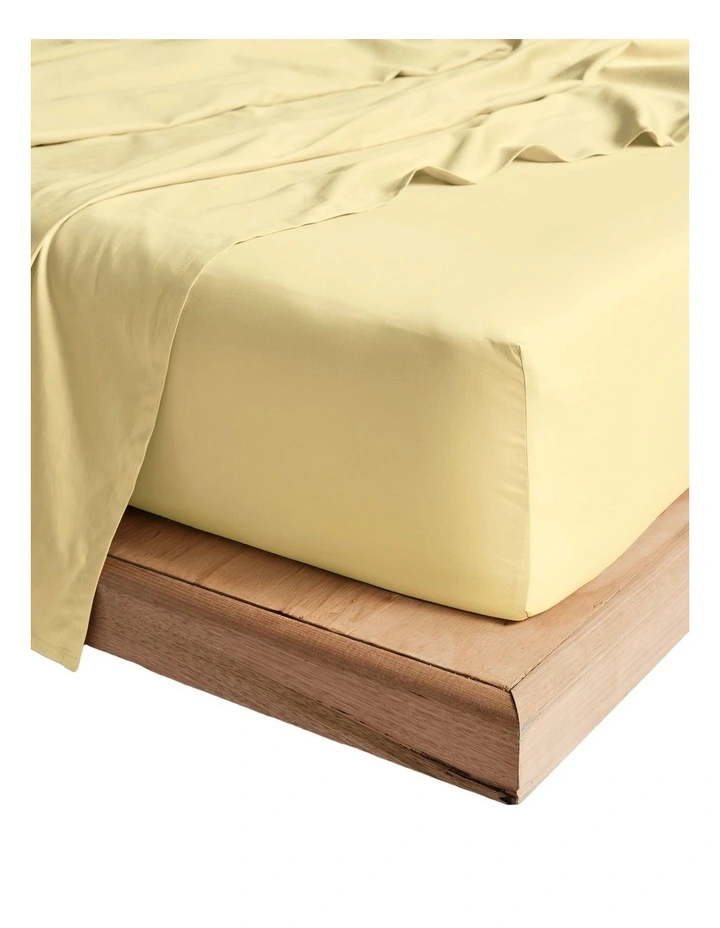 Augusta Cotton Sateen Fitted Sheet 500TC in Daffodil image 1
