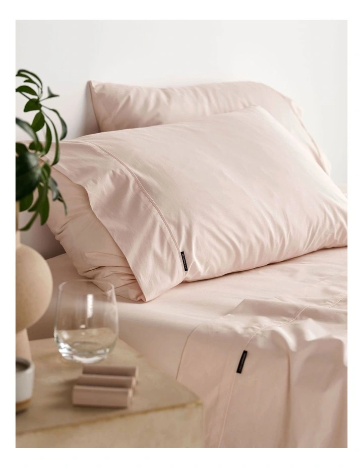 Vienna 300TC Cotton Percale Sheet Sets 40cm Depth In Pink image 2