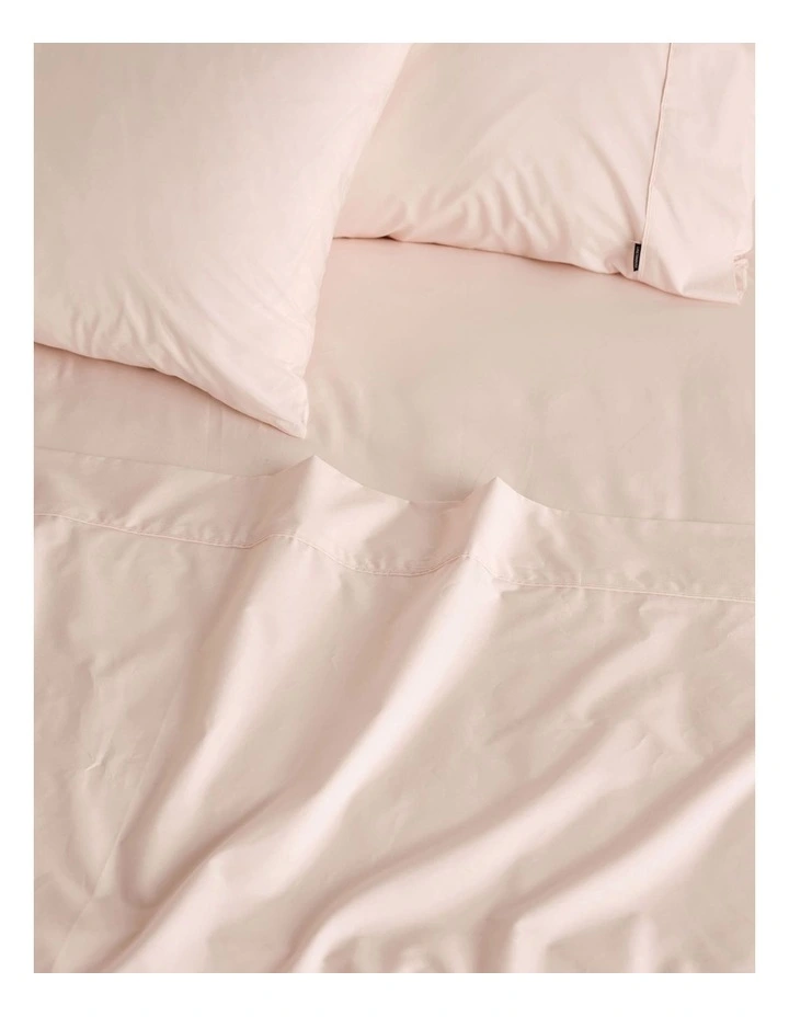 Vienna 300TC Cotton Percale Sheet Sets 40cm Depth In Pink image 3