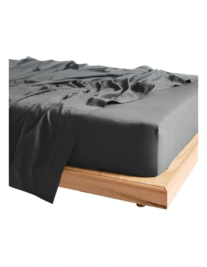 Vienna 300TC Cotton Percale Fitted Sheet 50cm Depth in Charcoal image 1