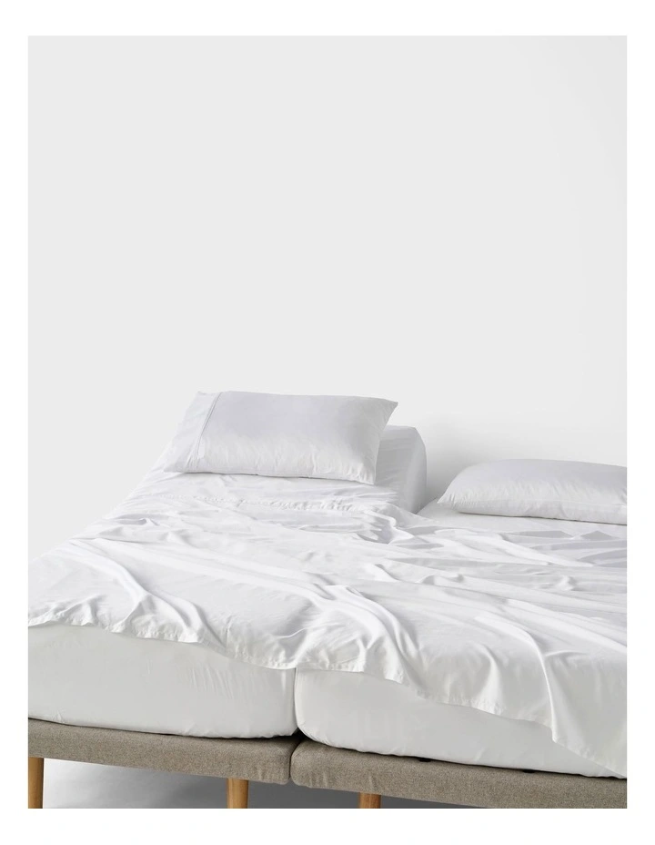 Augusta 500TC Cotton Sateen Sheet Set In White image 5