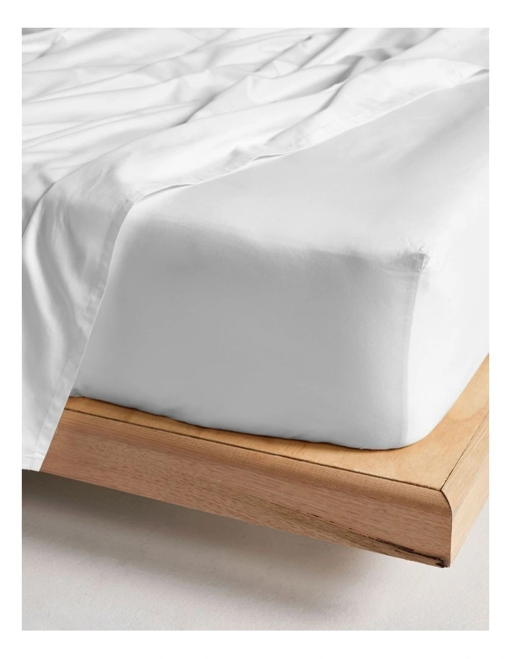 Linen House Augusta 500TC Fitted Sheet in White MYER