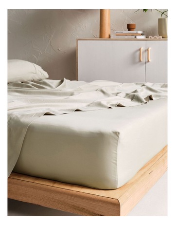 Taupe colour