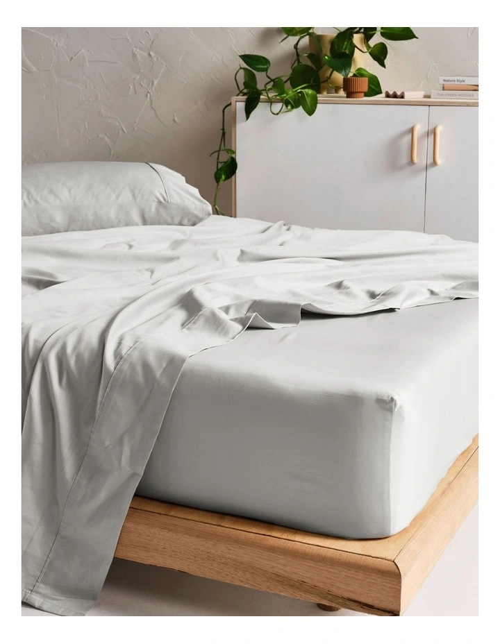Augusta 500TC Cotton Sateen Fitted Sheets In Grey image 2