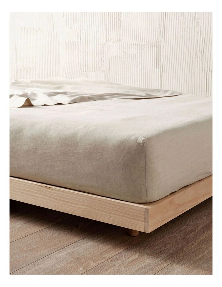 Nimes Washed European Linen Fitted Sheet in Natural image 3
