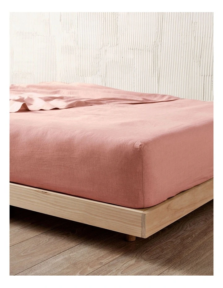 Nimes Fitted Sheet In Rosette image 2