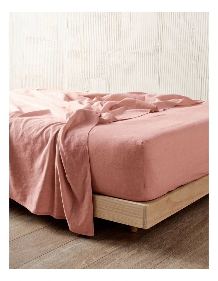 Nimes Washed European Linen Fitted Sheet in Rosette image 3