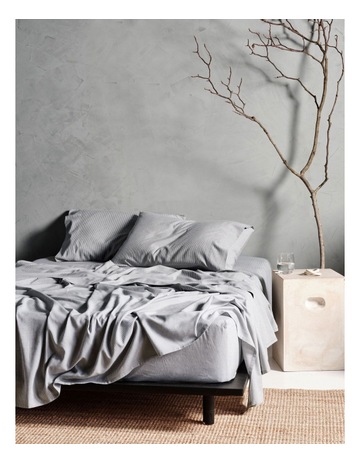Grey colour