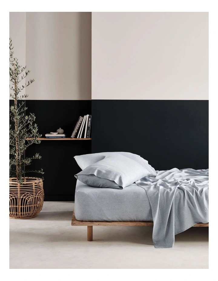 Rejeaneration Rialta Sheet Set in Silver image 1