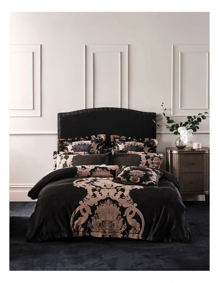 Dionisia Quilt Cover Set Black image 1