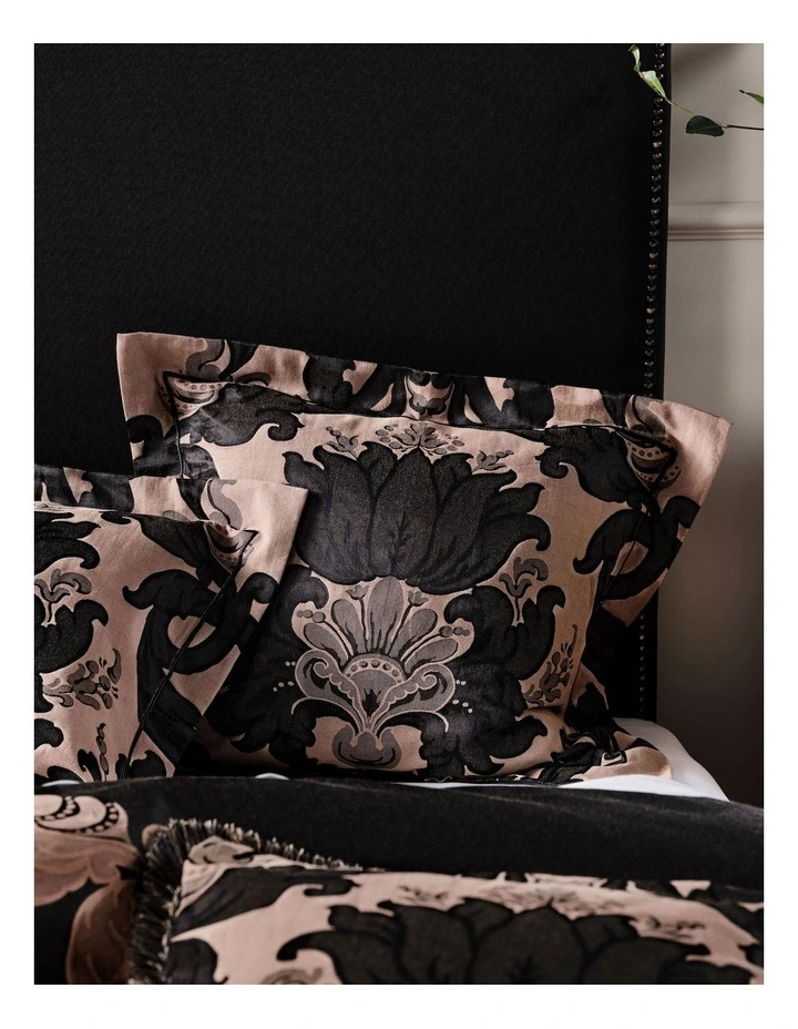 Dionisia Quilt Cover Set Black image 2