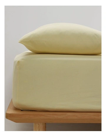 Stonewashed Cotton Fitted Sheet in Lemon