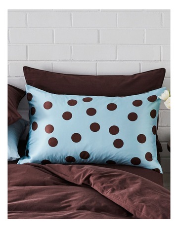 Chocolate Polka Dot colour