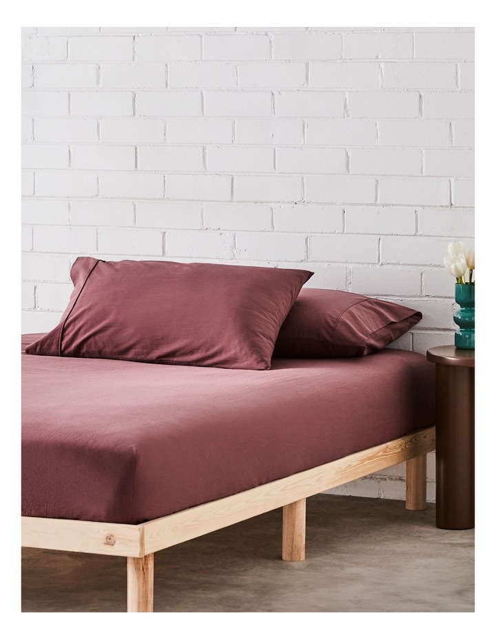 Stonewashed Cotton Pillowcase Pair in Wild Fig image 2